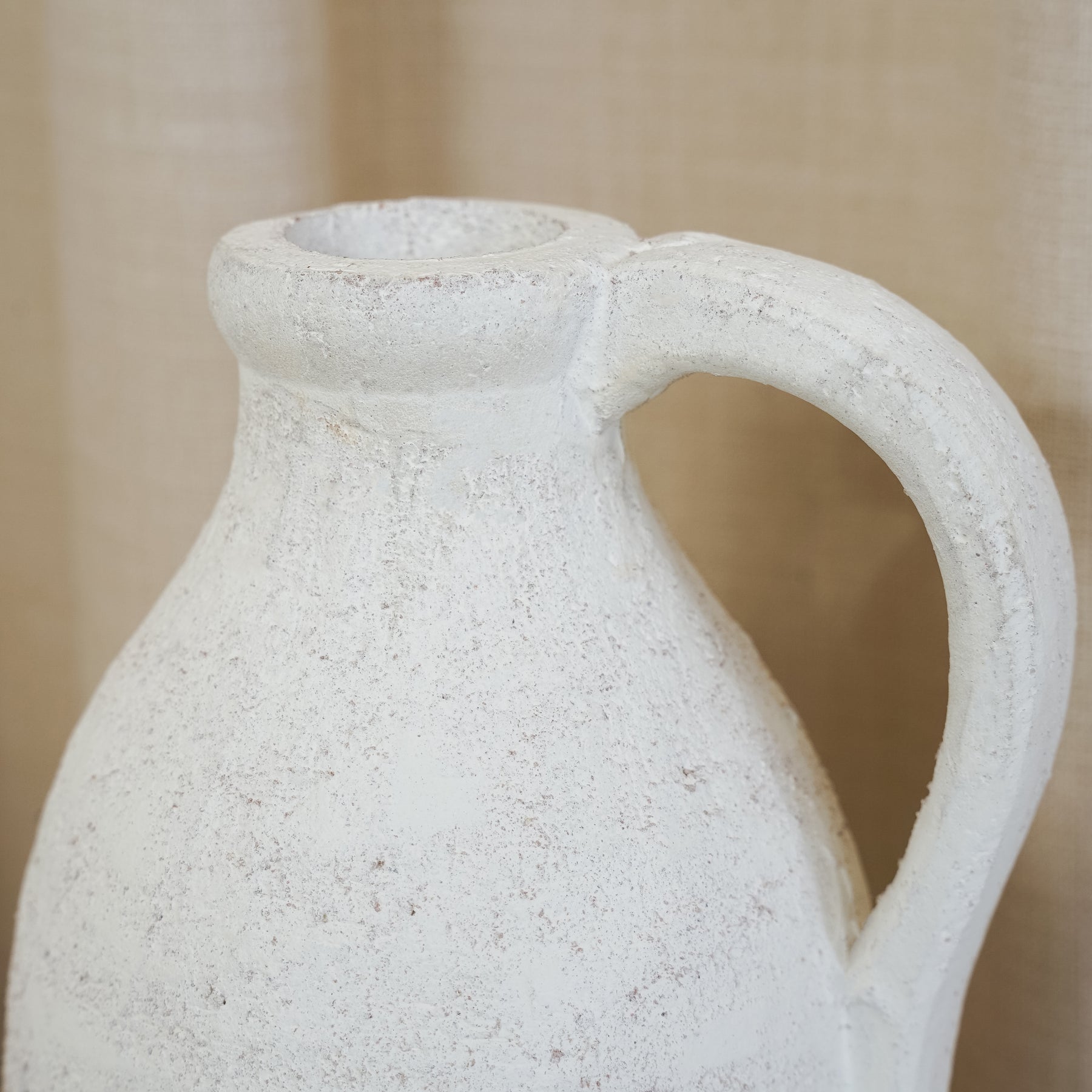 detail shot of White Textured Terracotta Large Vase handle