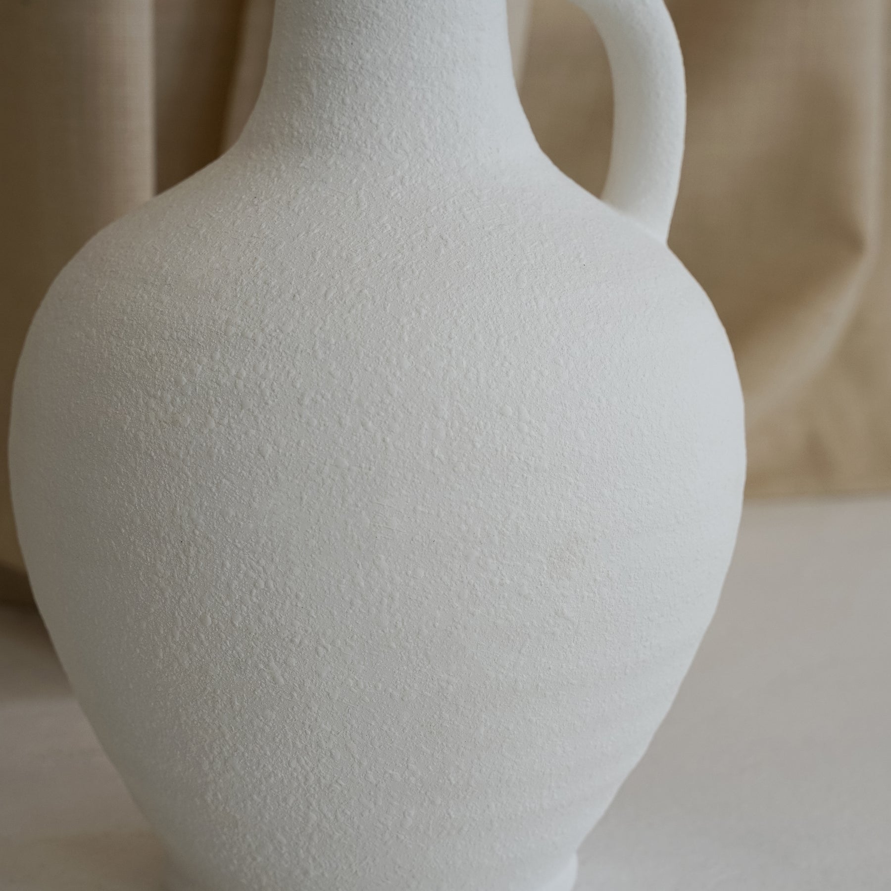Detail shot of White Textured Ceramic Small Vase texture