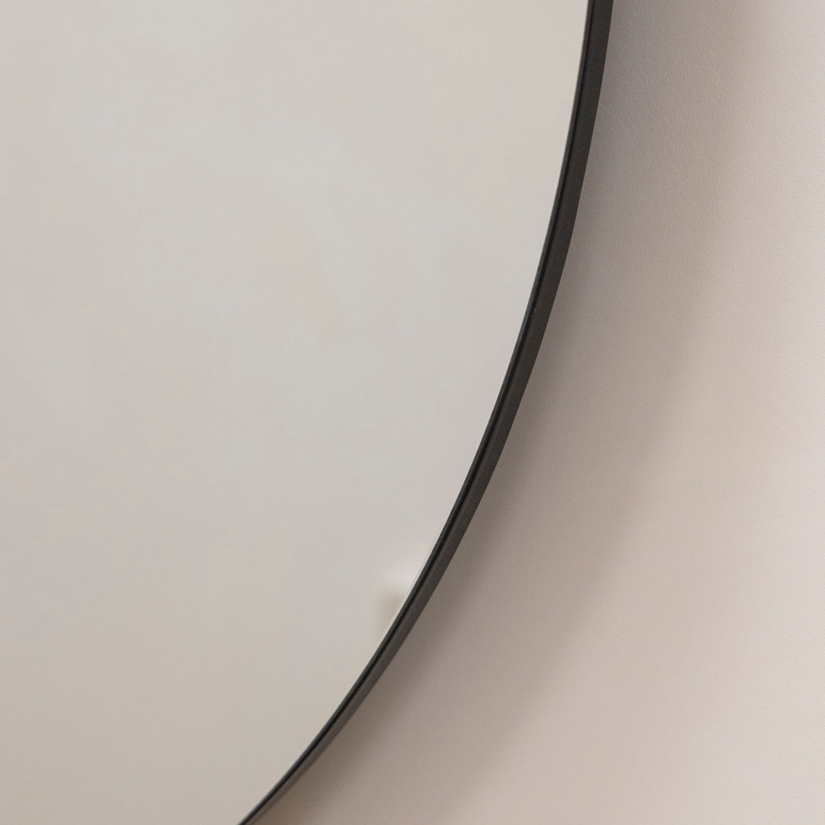 Large Frameless Round Wall Mirror detail shot of curve