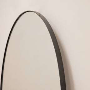 Black Round Metal Large Wall Mirror curve