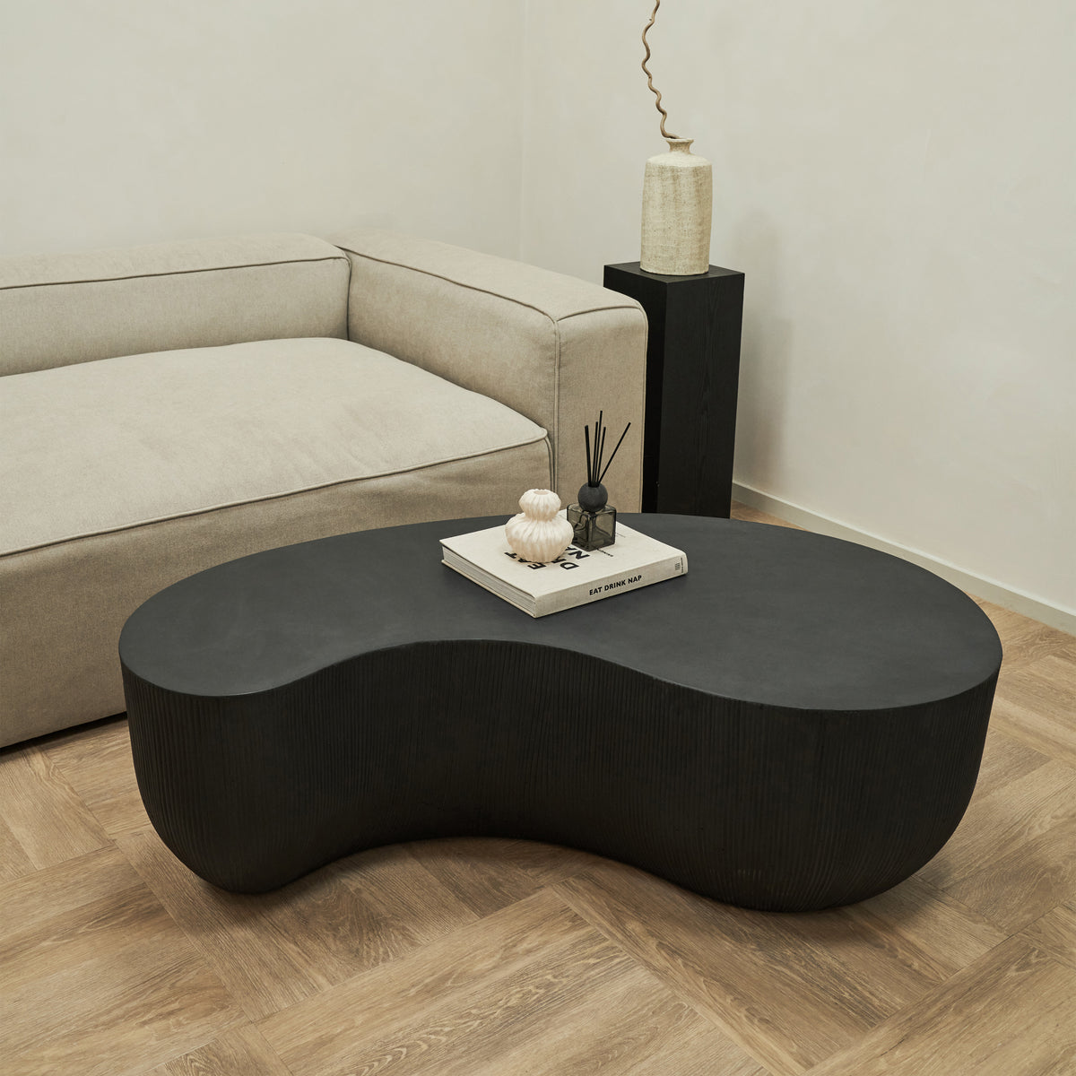Minimal Onyx Shaped Coffee Table Large in living room