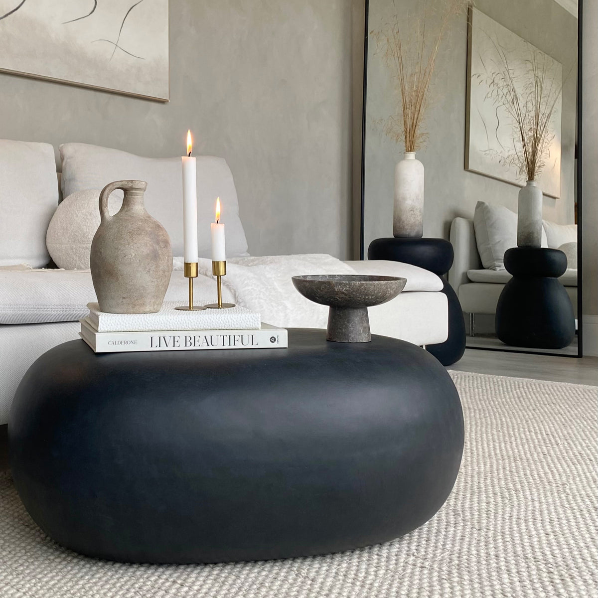 Minimal Onyx Pebble Coffee Table Large with candles