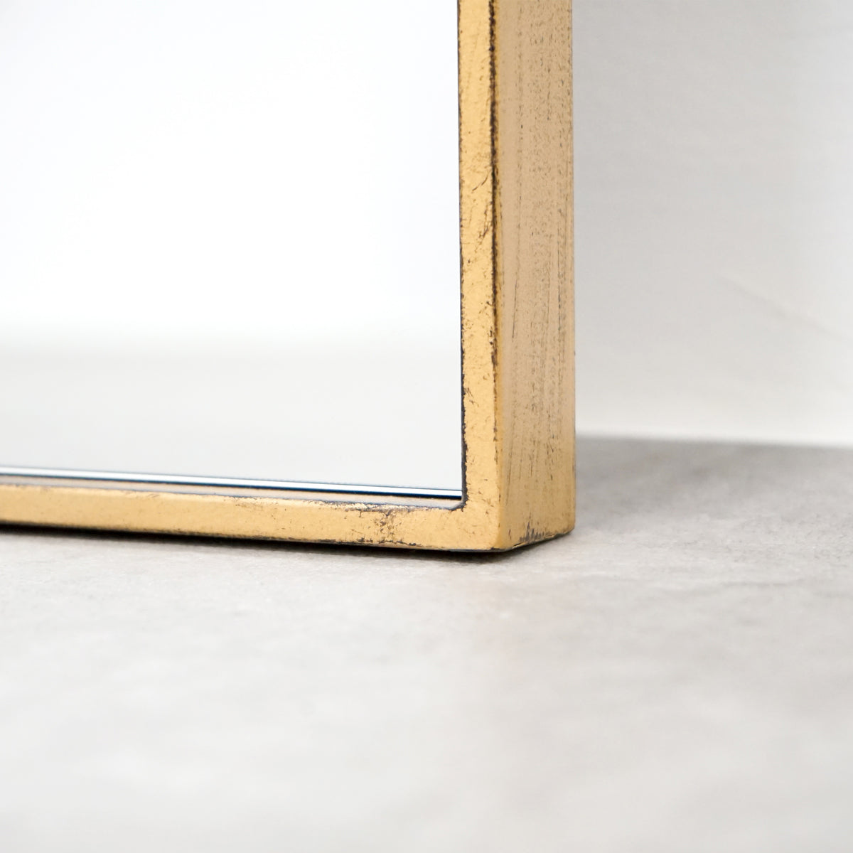 Gold Full Length Arched Metal Mirror detail shot of corner