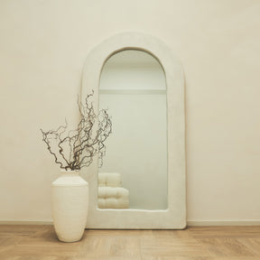 Alessia - Miroir long arqué en béton 190 cm x 100 cm