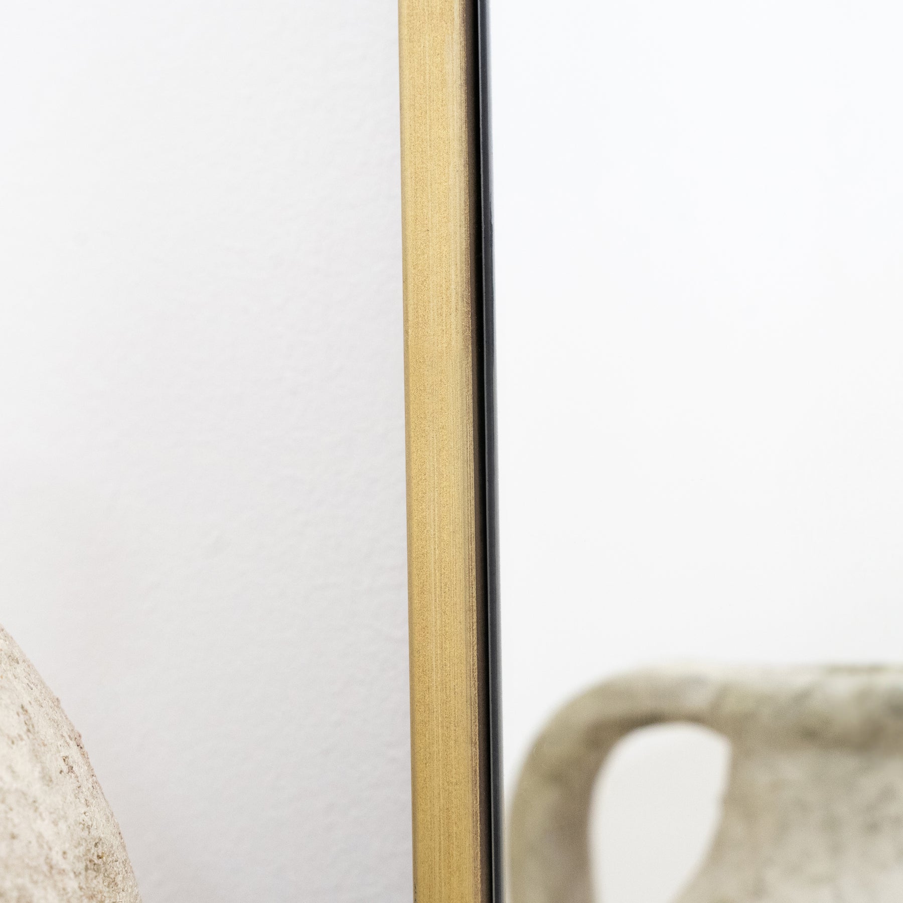 Liberty - Grand miroir long en métal arqué doré 150 cm x 60 cm