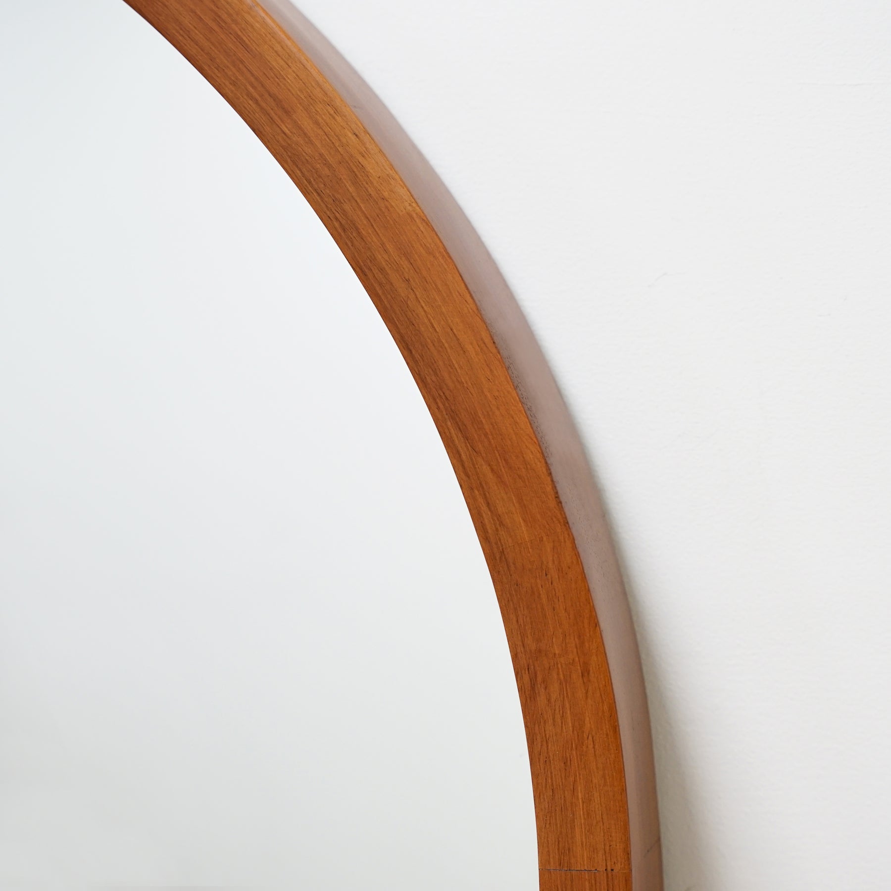 Walnut Organic Full Length Wooden Arched Mirror alternate shot of frame curve